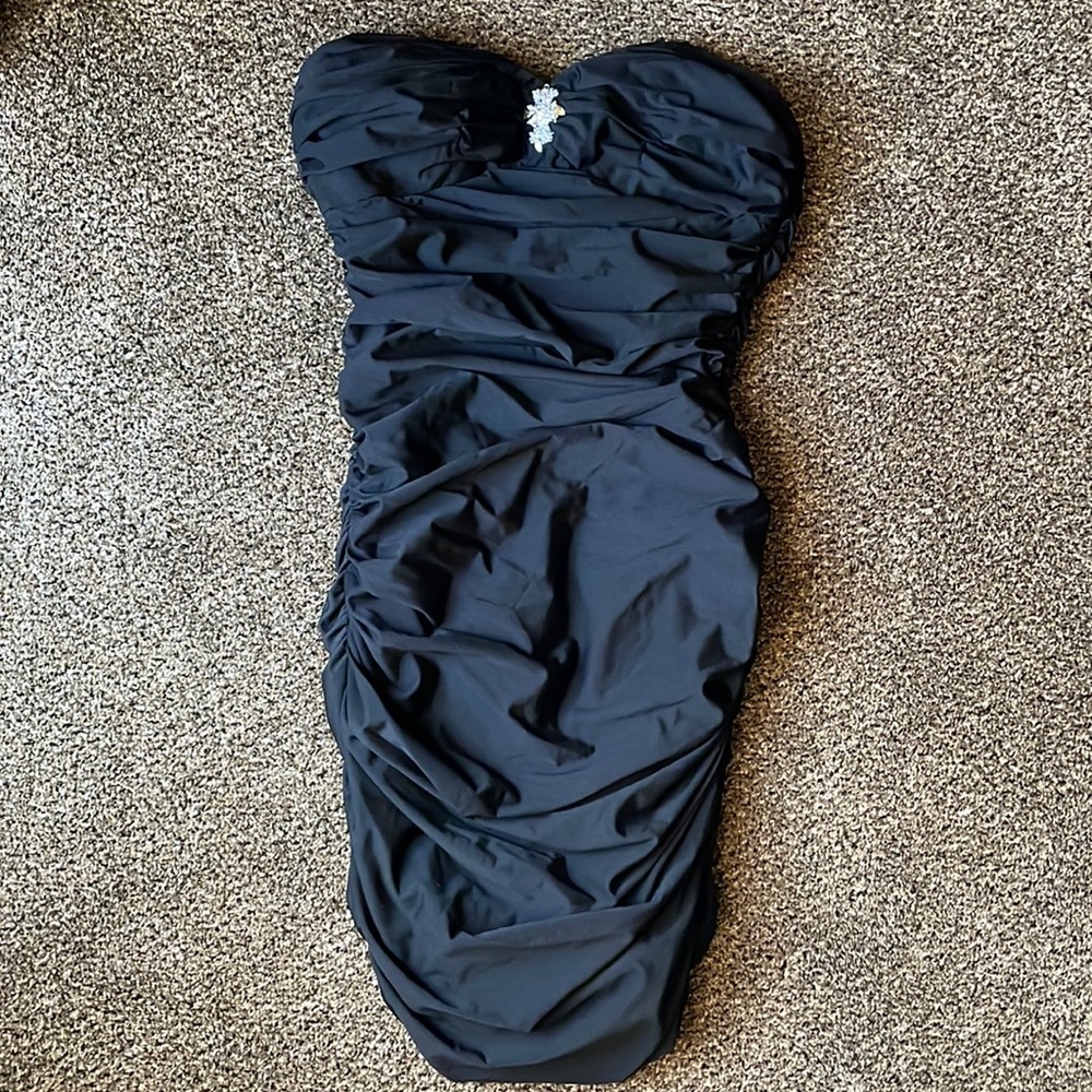 Black Runched Bodycon Mini Strapless Dress with Crystal Detail